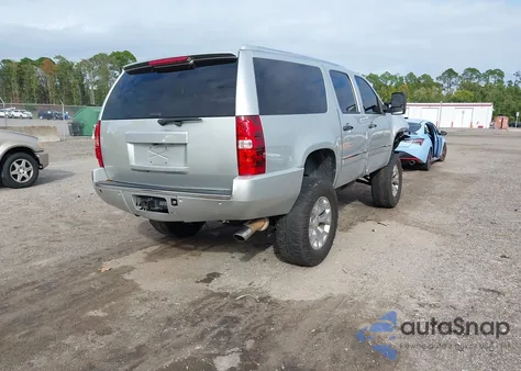 2013 GMC Yukon Xl 1500 Denali z USA, uszkodzony, nr VIN 1GKS1MEF1DR378246
